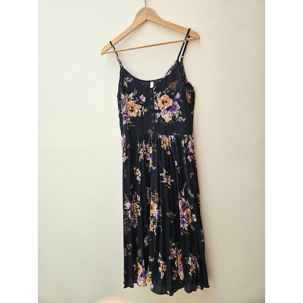 Xhilaration Navy Blue Floral Pleated Crepe Midi Dress Medium